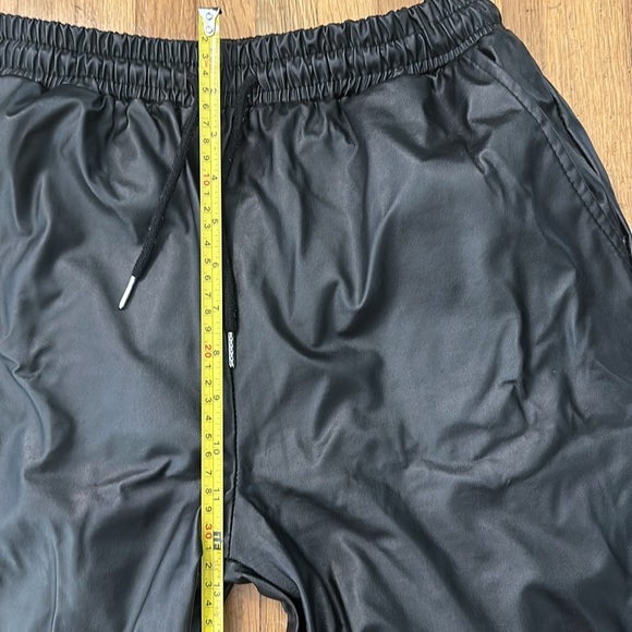 *last chance!!* Women’s black faux leather joggers - Picture 9 of 16